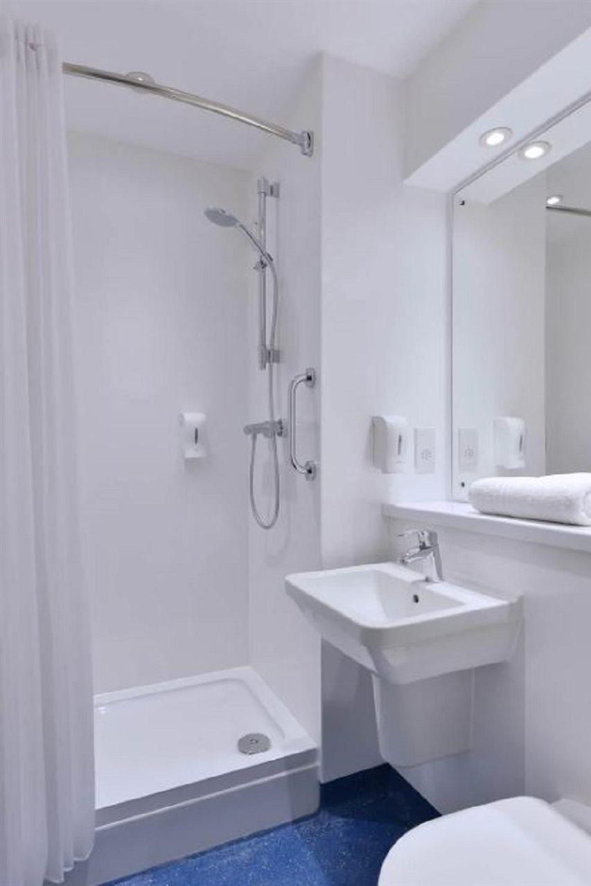Travelodge Aberdeen Airport Zewnętrze zdjęcie