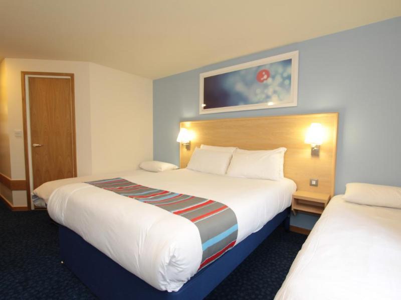Travelodge Aberdeen Airport Zewnętrze zdjęcie